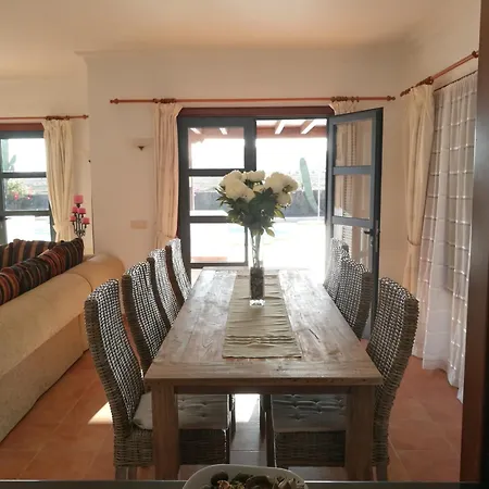 Roma Lanzarote פלאיה בלנקה